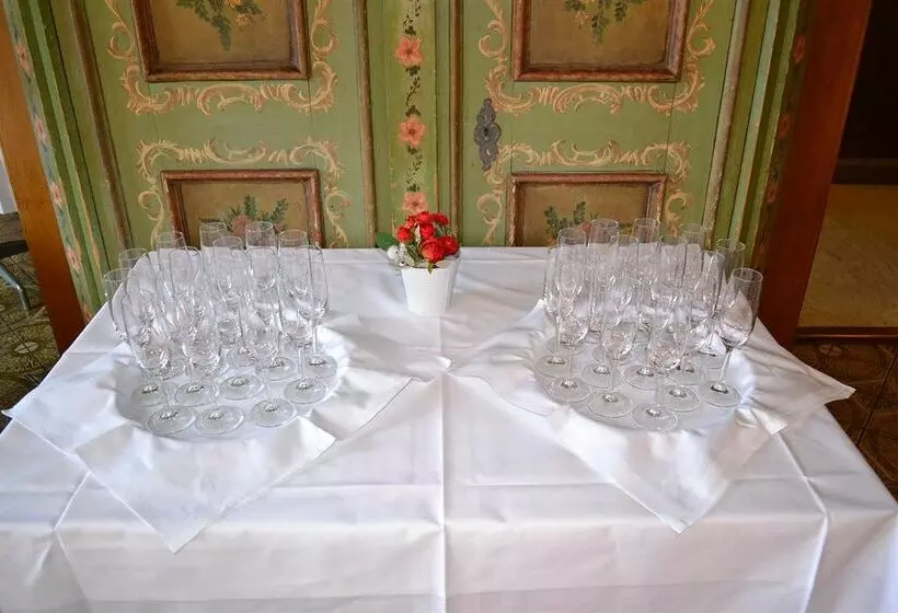 Fotos del hotel Pfeifer Kirchenwirt:  6