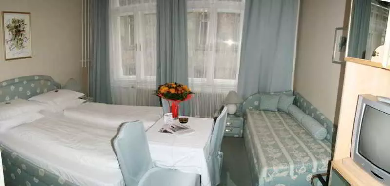 Fotos del hotel Schweizerhof:  9