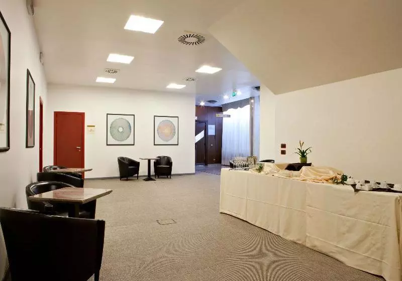 Fotos del hotel Atahotel Executive:  15