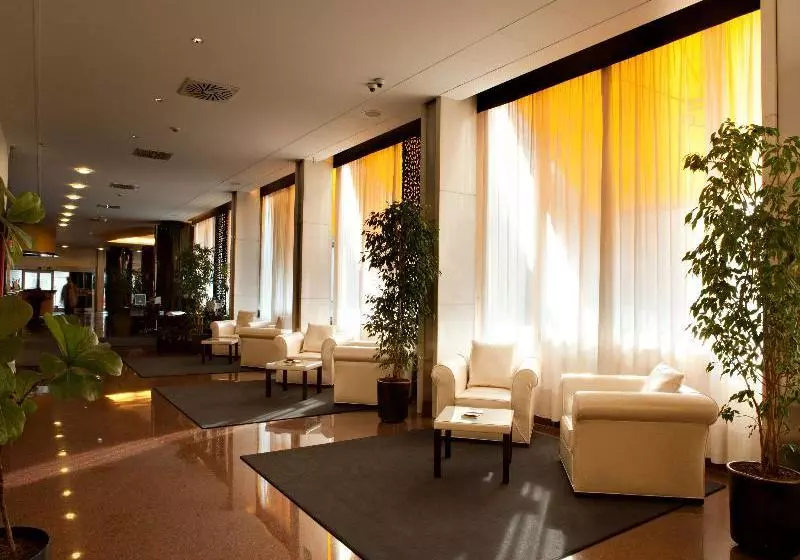 Fotos del hotel Atahotel Executive:  2