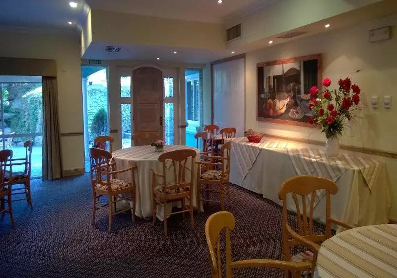 Fotos del hotel Regency Suites:  3