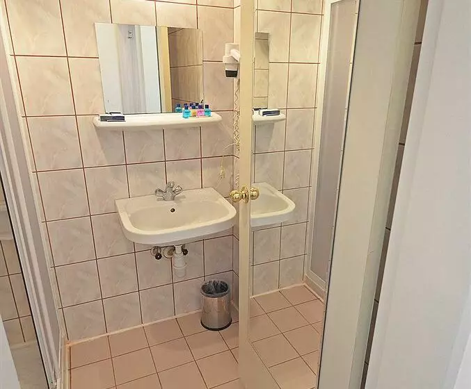 Fotos del hotel 2000 Anittepe:  10