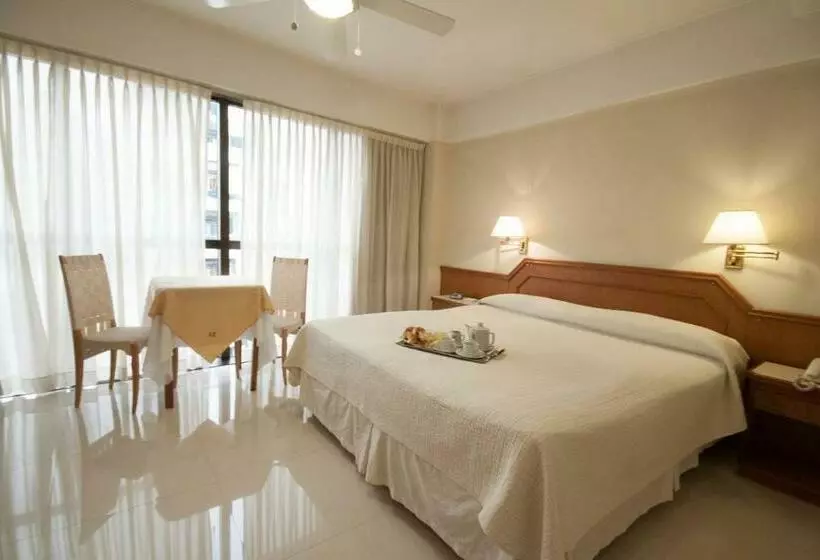 Fotos del hotel Cuatro Reyes:  12