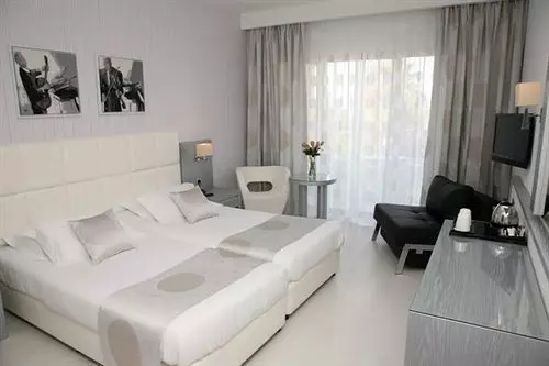 Fotos del hotel St. George Gardens & Suites:  3