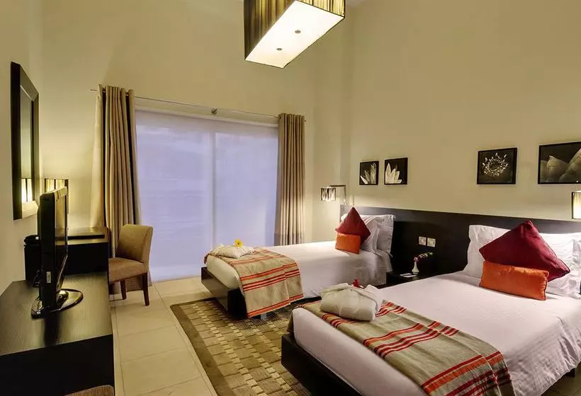 Fotos del hotel Lotus Grand Hotel Apartments:  17