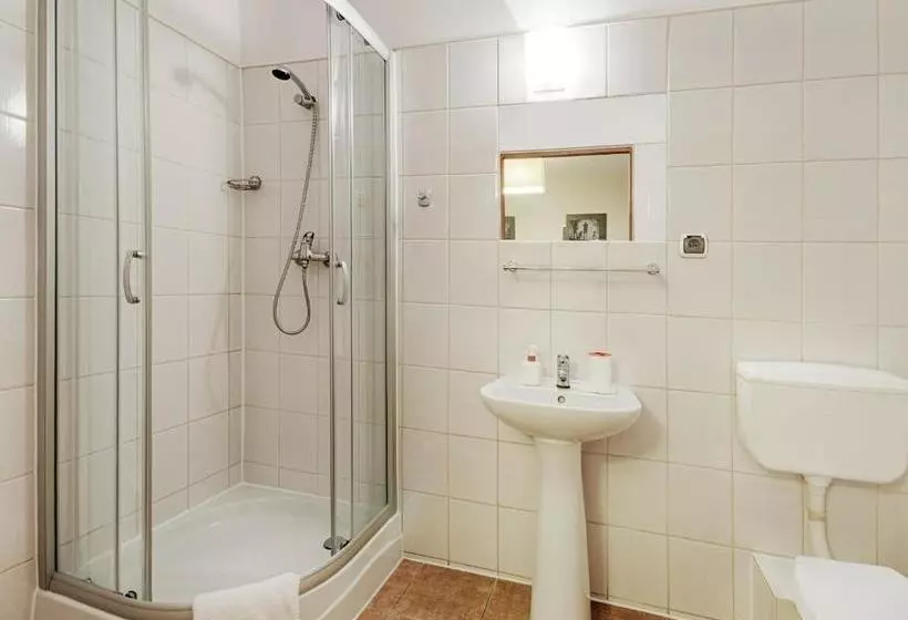 Fotos del hotel Atelier Aparthotel By Artery Hotels:  4