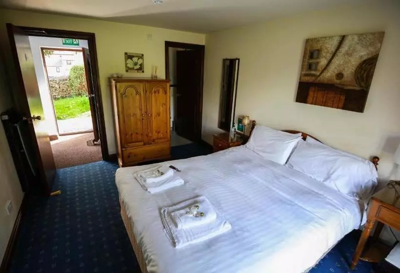 Fotos del hotel Ye Olde Bowling Green Inn By Oyo Rooms:  12