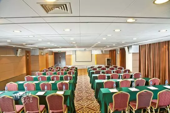 Fotos del hotel Yalong International:  4