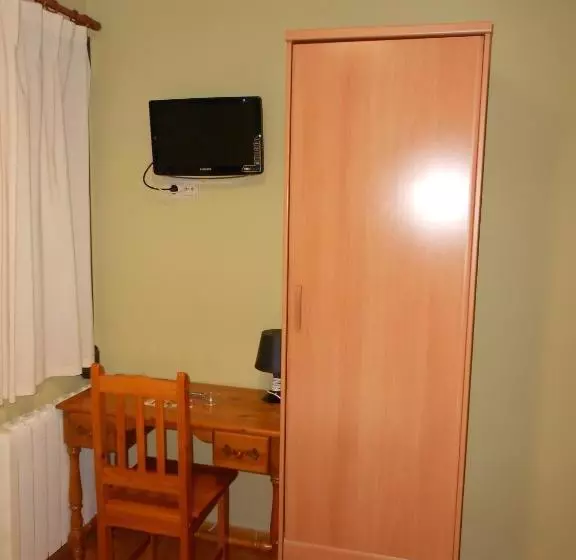 Fotos del hotel Hostal Donaire:  10