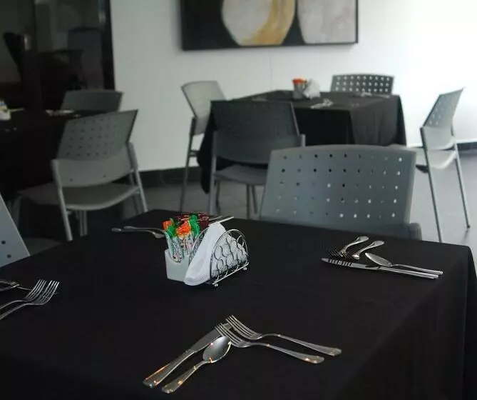 Fotos del hotel Cyan Suites:  3