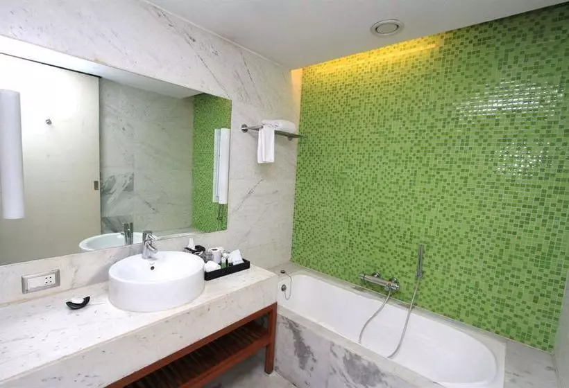 Fotos del hotel Seven Hotel:  7