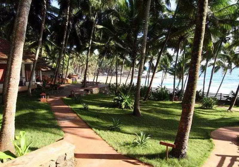 Fotos del hotel Coconut Bay Beach Resort:  4