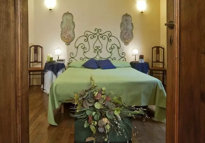 Msnsuites Palazzo Uguccioni