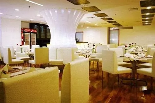 Fotos del hotel Radiance:  3