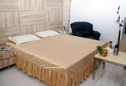 Fotos del hotel Tanisha:  11