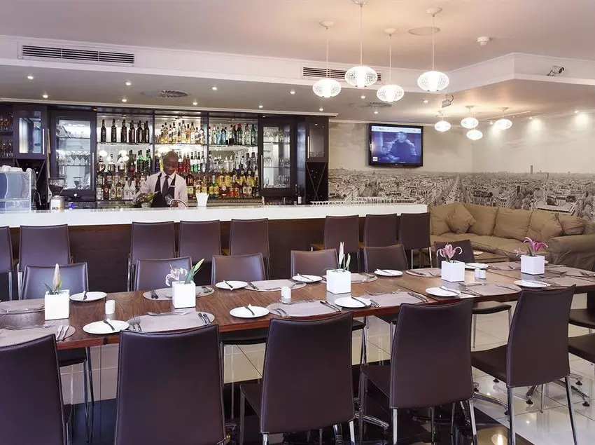 Fotos del hotel The Capital 20 West:  3