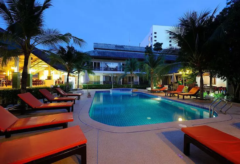 Fotos del hotel The Beach Garden Resort:  24