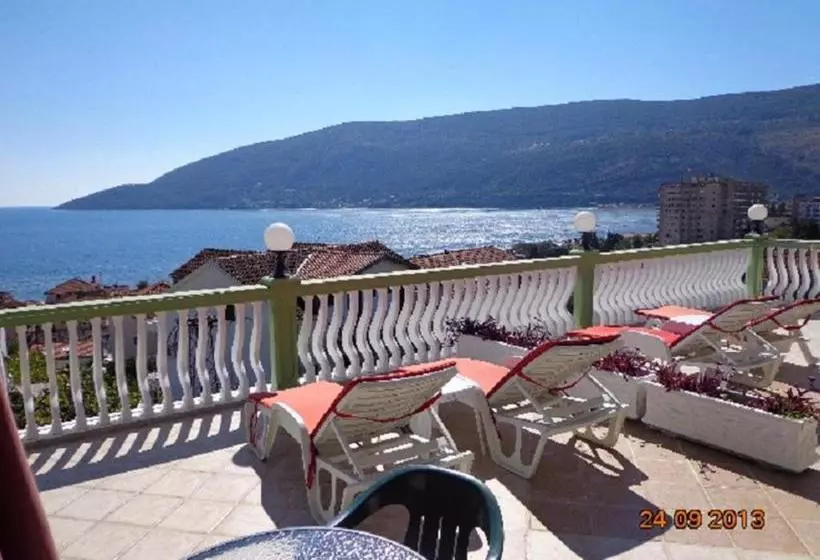 Fotos del hotel Boka Bay Apartments:  2