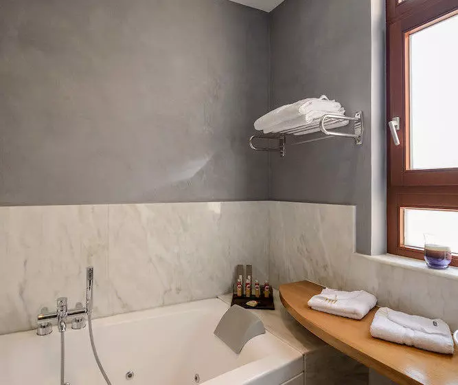 Fotos del hotel Monastery Boutique:  11