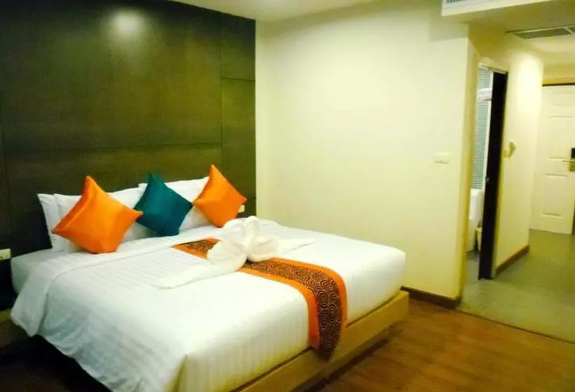 Fotos del hotel The Three By Apk:  14