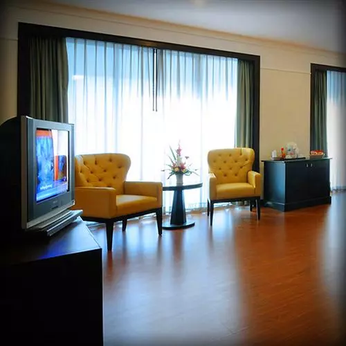 Fotos del hotel Karnmanee Palace Hotel:  25