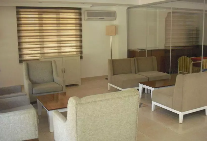 Fotos del hotel Arinna Park:  15