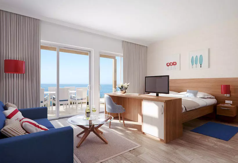 Valamar Isabella Miramare