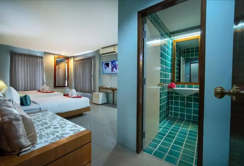 Fotos del hotel Villa Chacha Phraathit:  13