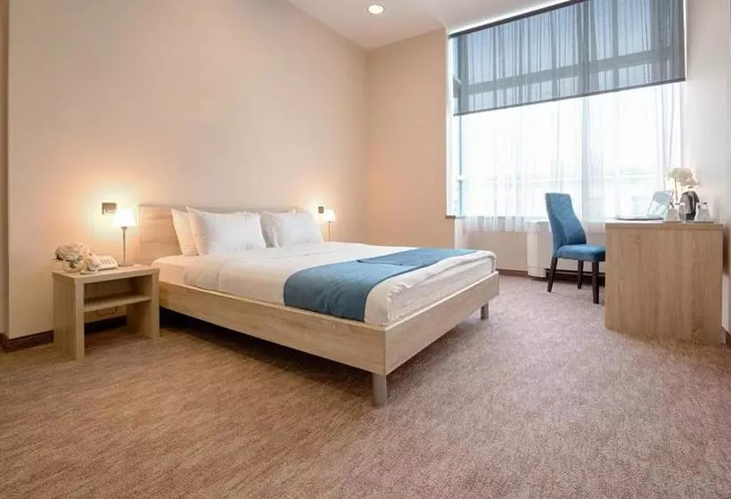 Fotos del hotel Admiral Arena Garni:  1