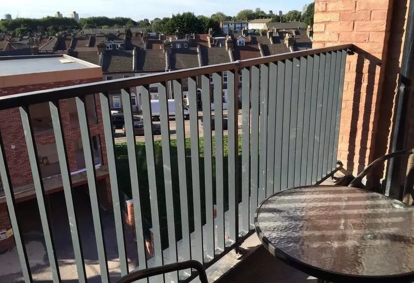 Fotos del hotel Canary Heights:  4