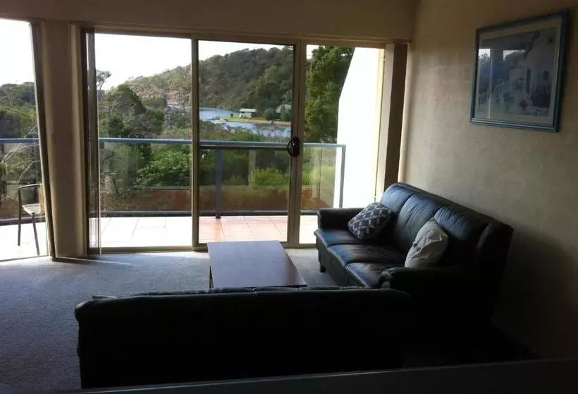 Fotos del hotel Bluewater Apartments:  12