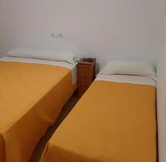 Fotos del hotel Pensión La Ferroviaria No Fumadores:  21