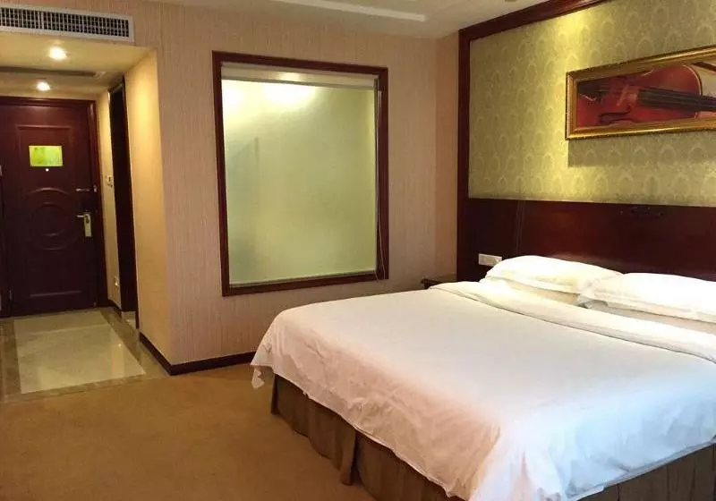 Fotos del hotel Vienna Hotels:  8
