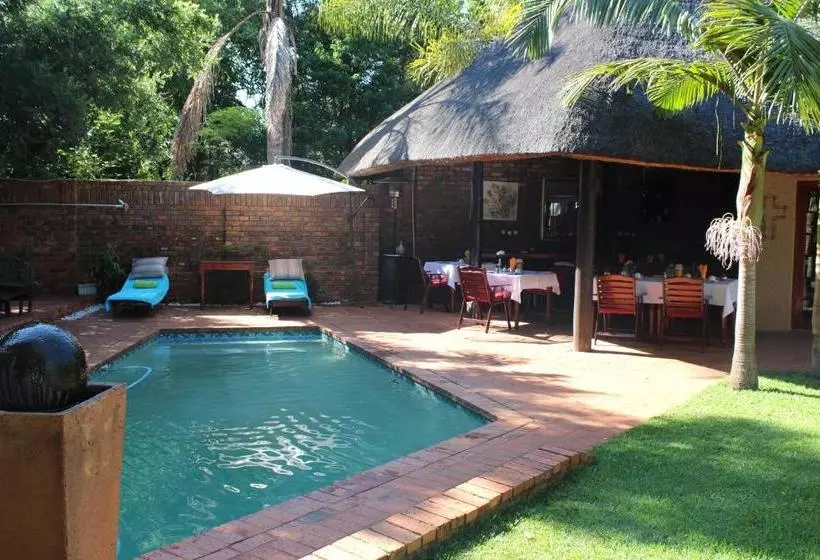 Fotos del hotel Foreigners Friend Guest House:  8