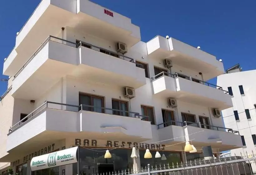 Agrume Inn