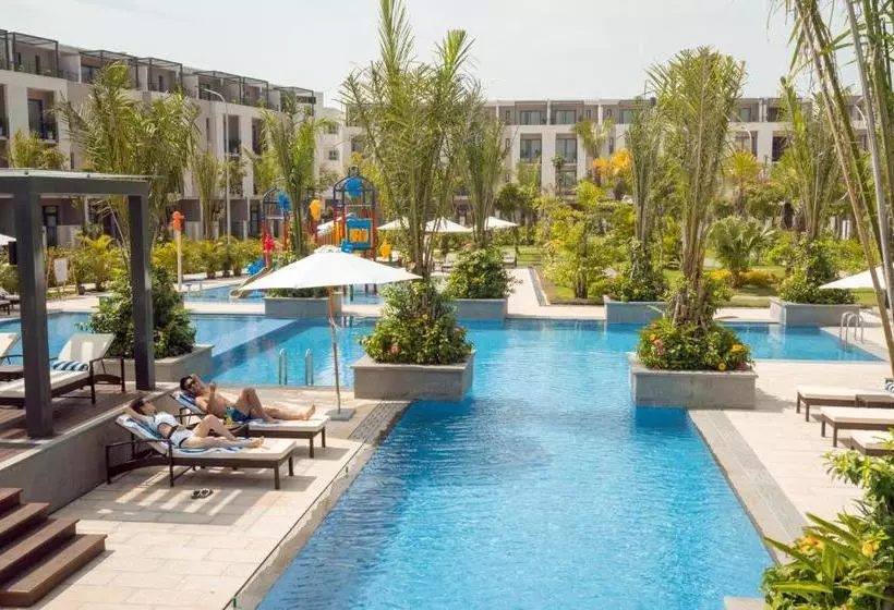 Royal Lotus Ha Long Resort & Villas