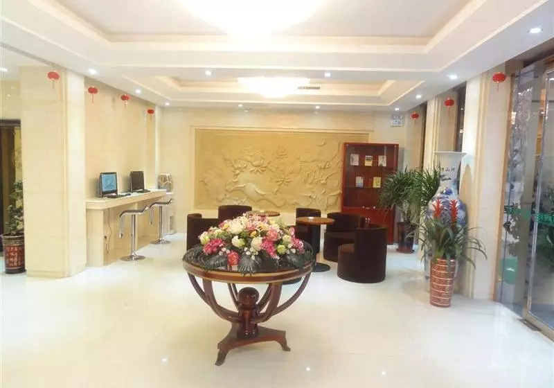 Fotos del hotel Greentree Inn Hefei Baohe District West Wuhu Road Jinzhai Road Express:  9