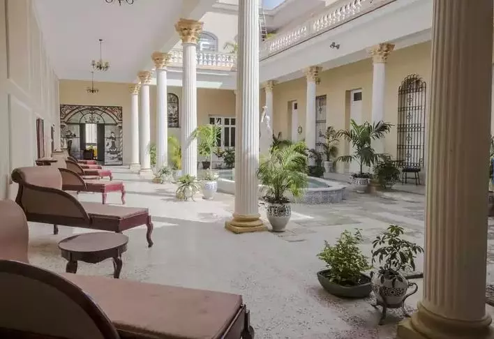 Fotos del hotel E La Sevillana:  2