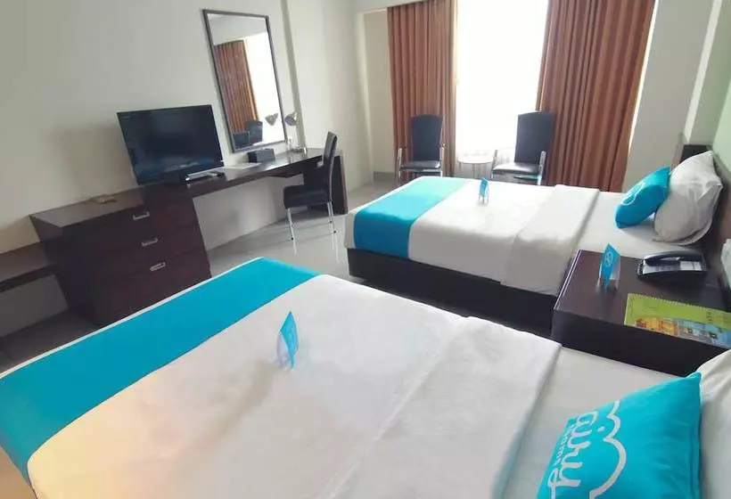 Fotos del hotel Airy Slipi:  4